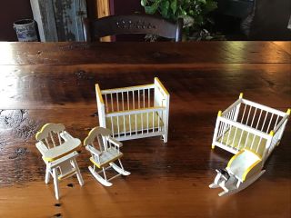 Vtg Miniature White & Yellow Wooden Doll House Furniture For Baby Nursery 5pc