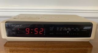 Vintage Sony Dream Machine Icf - C320 Am/fm Clock Radio Alarm Tan Tested/works