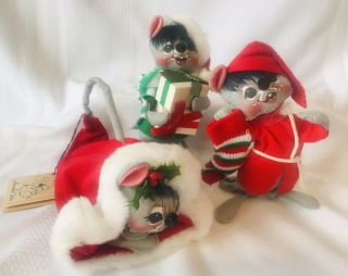 3 Vintage Annalee 1990 Holiday Mouse Mice Christmas Hat Presents Stocking