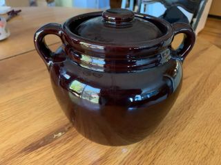 Vtg Usa Bean Pot Crock W/ Lid Dk Brown Glazed Stoneware 6 - 1/4 " Tall,  6 " Diameter