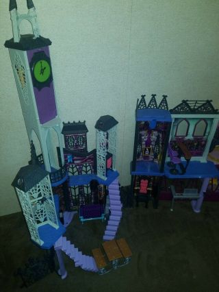 Monster High Doll House Deadluxe Haunted School Playset Castle With Furniture