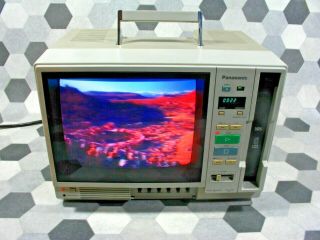 Rare Vintage Panasonic Ag - 500 Vhs Player/monitor Combo 1986 &