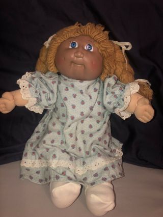 Coleco Vintage 1985 Cabbage Patch Kids Doll Baked Head Good Conditon