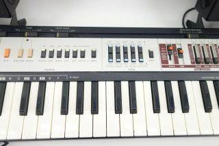 RARE Vintage Casio MT - 400V Casiotone Keyboard Synthesizer w/Speakers 4