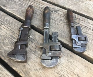 Old Vintage Antique Tools Wrench Girard Mfg Pipe Wrench Truck Auto Car Rare
