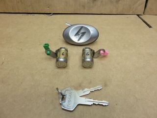 Rare Jdm Nissan S13 Silvia Door Lock,  Trunk Lock,  2 Match Key,  240sx S13 89 - 94