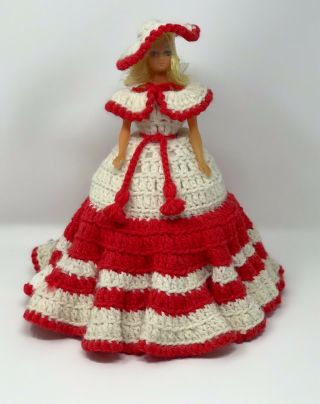 Vintage Mid Century Hand Made Crochet Toilet Paper Holder Doll Red Southern Bell