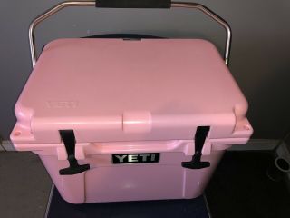 Rare Yeti Roadie 20 Cooler Limited Edition Pink ❄️ ❄️ 2