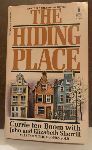 The Hiding Place,  Corrie Ten Boom,  Spire Books,  1971 Paperback (rare)