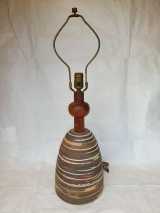 Vintage Mcm Jane & Gordon Martz Marshall Studios Ceramic & Teak Table Lamp Rare