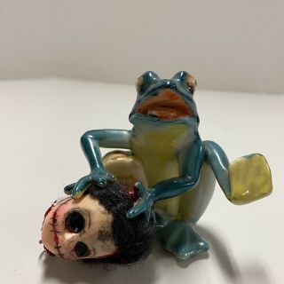 Ooak Vtg Creepy Frog Doll Head Art Gothic,  Horror,  Scary,  Weird,  Props Decor