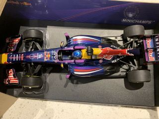 1/18 Minichamps Red Bull RB9 Sebastian Vettel 2013 World Champ - ULTRA RARE 3