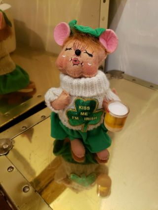 2011 Annalee St.  Patricks Day Mouse Irish W/mug Shamrock Doll Vintage Leprechaun