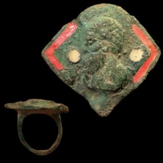 Ancient Roman Bronze Coloured Enamelled Bust Finger Ring - 200 - 400 Ad (20)