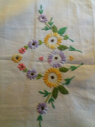 Gorgeous Vintage Linen Hand Embroidered Tray Cloth Lovely Florals 58 X 39cms