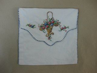 Vintage Handkerchief Case Hand Embroidered Basket Of Flowers