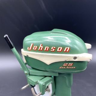 Vintage 1950 ' s Johnson 25hp Sea Horse Miniature Outboard Motor RARE LARGE LOGO 5