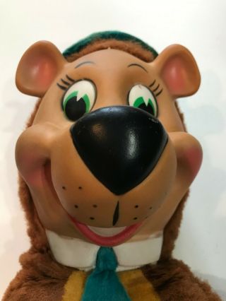 Vintage 18” Yogi Bear/huckleberry Hound Toy/knickerbocker/rubber Face/stuffed
