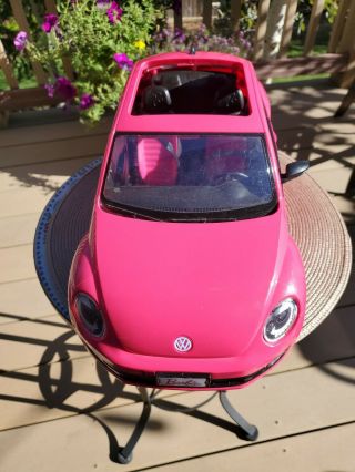 Barbie Volkswagen VW Beetle Bug 2000 Mattel Hot Pink With 2 Barbie Dolls 2