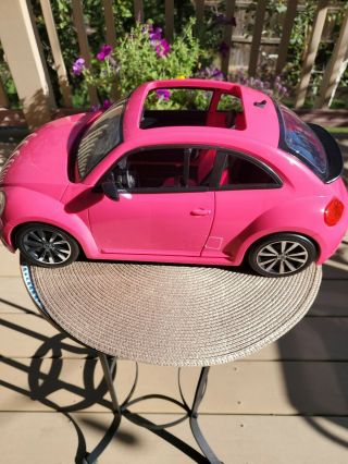 Barbie Volkswagen VW Beetle Bug 2000 Mattel Hot Pink With 2 Barbie Dolls 3