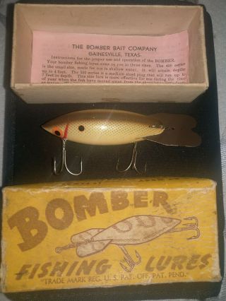 Vintage Bomber Bait Co Fishing Lure 618 Lure