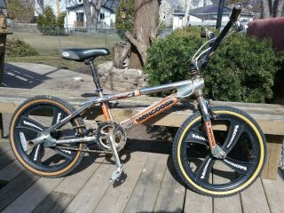 20in Chrome Mongoose " Hoop D Pro " Bmx Freestyle Bike " Rare Mongoose Mags " Ask??