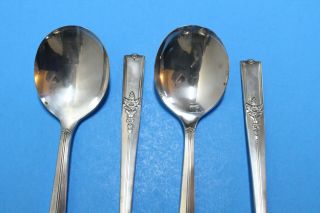 4 Wm A Rogers Oneida Ltd King Arthur Silverplate Round Bowl Gumbo Soup Spoons 3