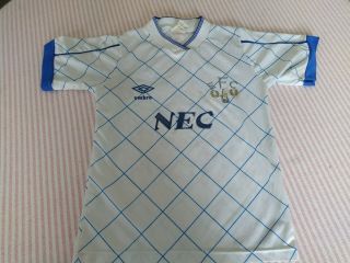 Everton 92 - 93 Nec White Shirt Child 26 - 28 Inches.  Mega Rare Shirt.  Very Good