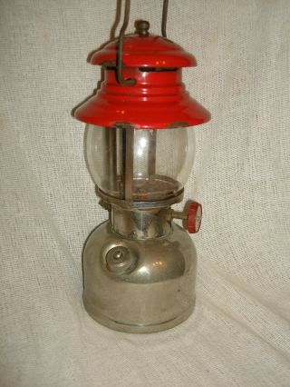 Rare Vintage 1950 Coleman Model 200 Single Mantle Lantern - 12/50 1st Year Issue