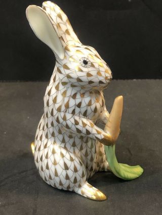 Rare Herend Guild 2005 24k Gold Fishnet Bunny Rabbit Eating A Carrot Figurine