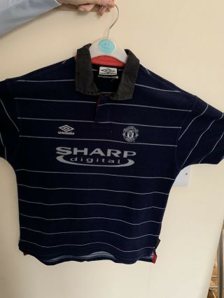 Manchester United 1999/2000 Away Shirt Rare