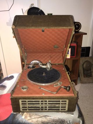Antique Silvertone Portable Record Player Crank Phonograph