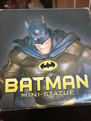 Rare Dc Direct Batman Statue Signed By Artist Simon Bisely
