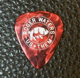 Pink Floyd Roger Waters Us,  Them 2017 Tour Issued Guitar Pick/picks Very Rare