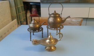 Vintage Brass Kettles X2 On Trivets / Stands & A Brass Genie Lamp