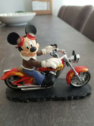 Extremely Rare Walt Disney Mickey Mouse On Motorcycle Figurine Le Statue