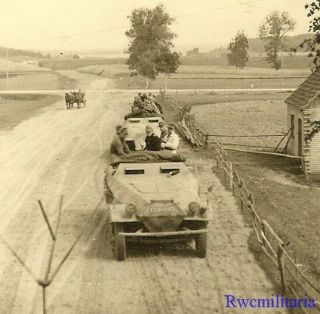 Port.  Photo: Rare German Sdkfz.  251 Schützenpanzerwagen Halftracks Move On Road