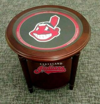 Cleveland Indians Mlb Rare Danbury Chief Wahoo Logo Collectable End Table