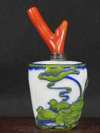 Chinese Mandarin Duck Lotus Roor Carved Peking Overlay Glass Snuff Bottle