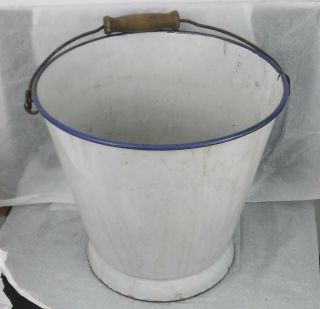 Large Vintage White Enamelled Metal Bucket Or Pale Wood Handle Heavy
