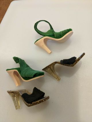 2 Pairs Of Vintage Madame Alexander Cissy High Heel Sandal Shoes