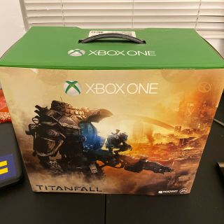 Rare Xbox One Titanfall Edition Box Only