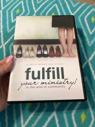 Fulfill Your Ministry 3 Dvd Set.  In The World Of Community.  Beth Moore.  Rare•