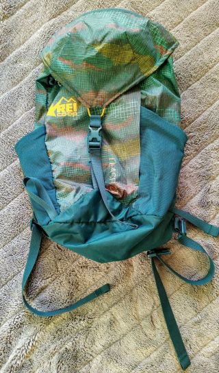 Rei Co - Op Flash 22 Pack - Rare Pattern - Ultralight - Hydration Compatible