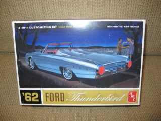 Classic Amt 1/25 Scale 1962 Ford Thunderbird Customizing Kit,  C2011: