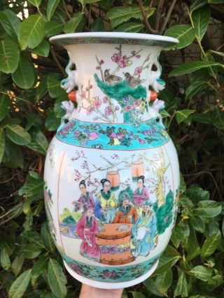 Fine 20th Century Antique Chinese Porcelain Vase Temple Vase Republic Period ?