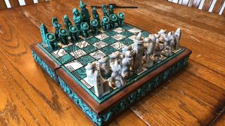 Mexican Mayan Aztec Carved Chess Set Complete Sombreros Donkeys Townspeople Rare