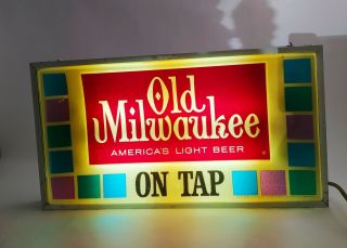 Vintage 1966 Old Milwaukee Lighted Beer Sign Big & Heavy 24 " X 13 " Rare