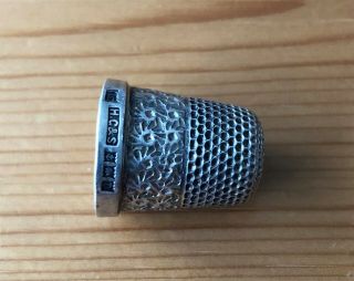 Solid Silver Thimble Henry Griffith & Sons 1953 Size 15