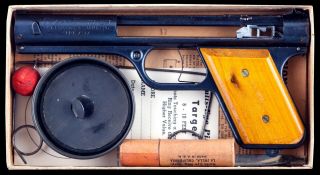 Vintage Wood Handle Circa 1937 Bulls Eye Sharp Shooter Gun Pistol Metal Box Rare